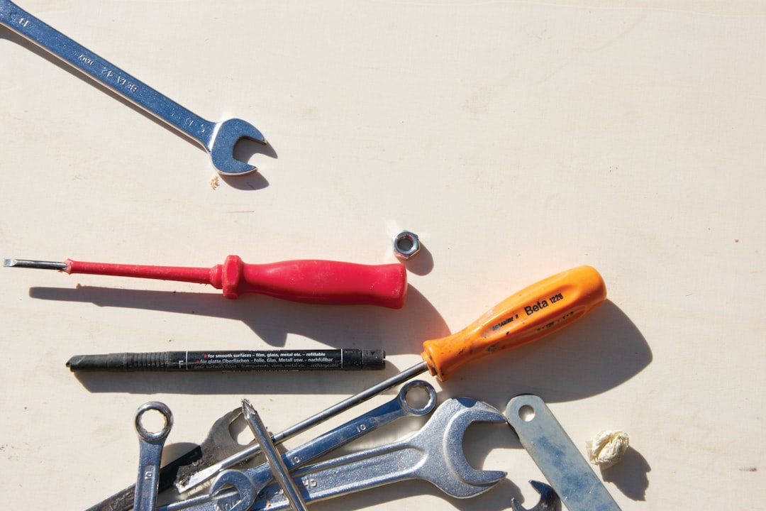 electrical outlet tools