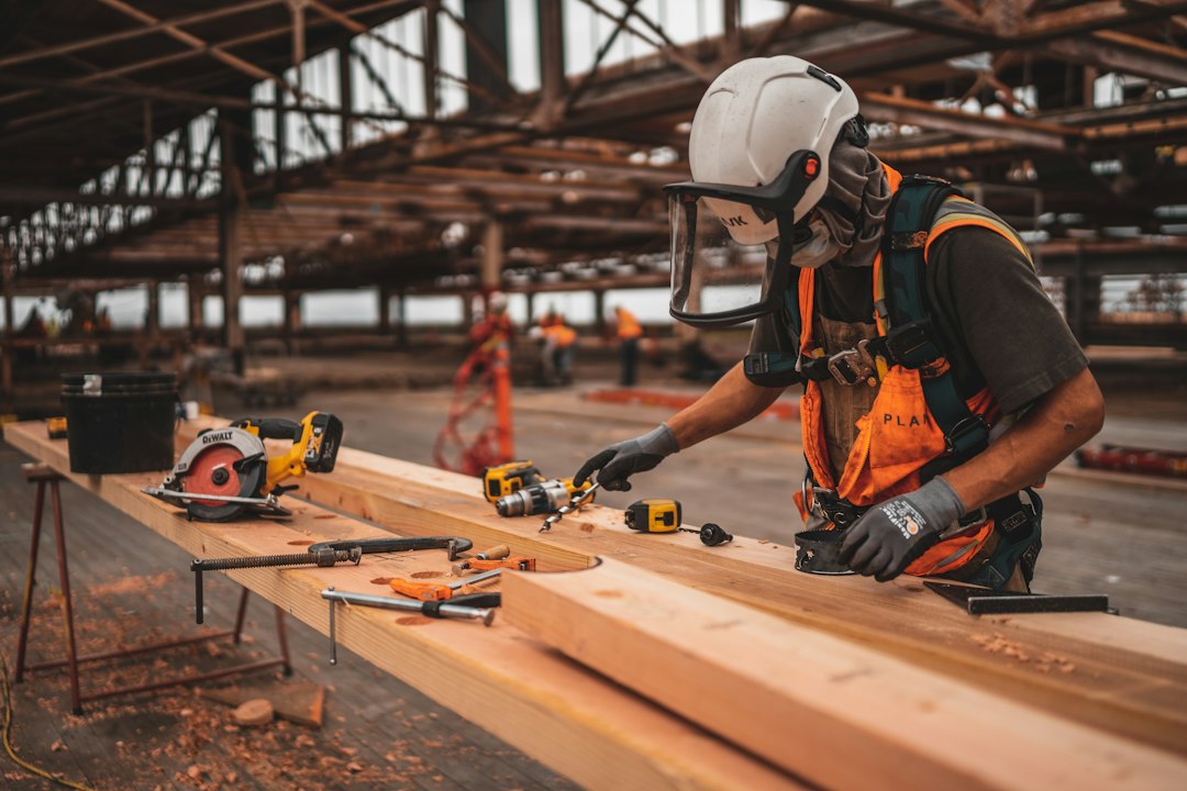 roofer professional working